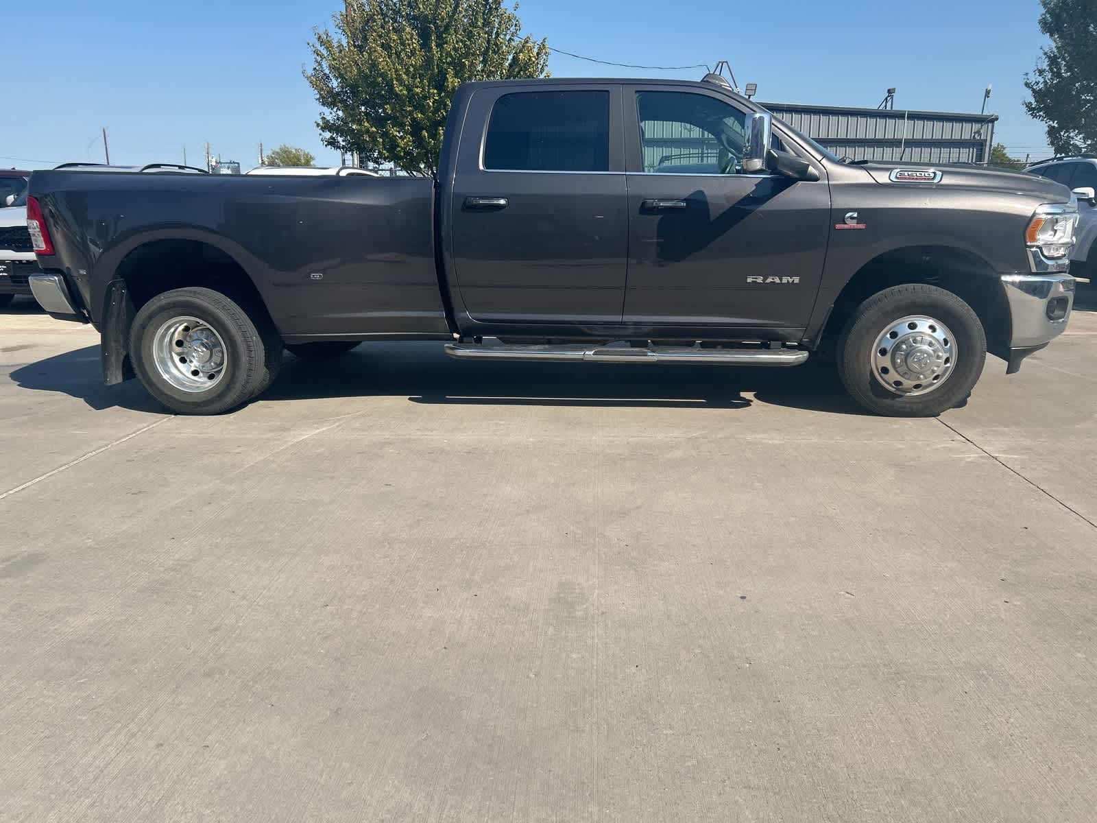 2022 Ram 3500 Lone Star 4x4 Crew Cab 8 Box 4