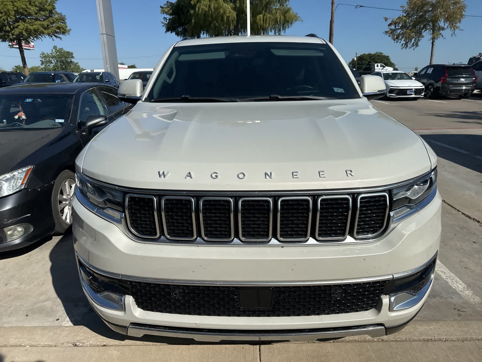 2022 Jeep Wagoneer Series III 2