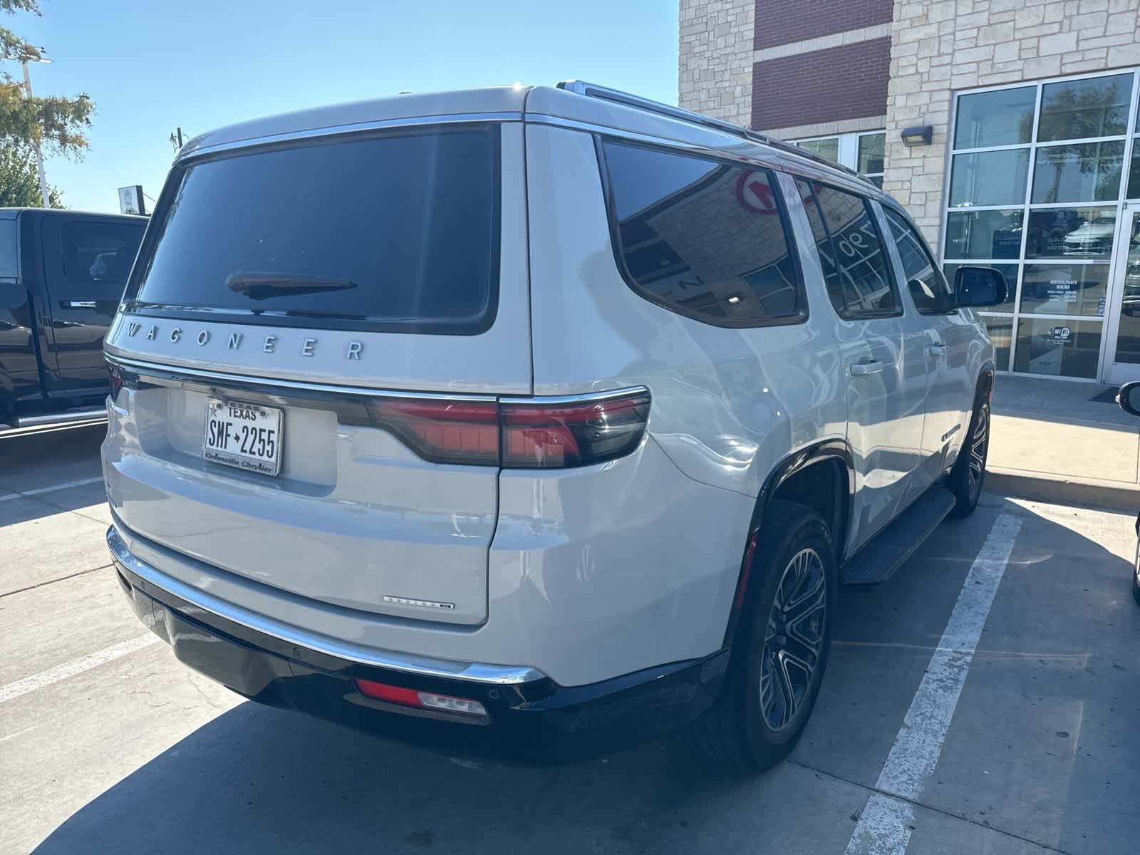 2022 Jeep Wagoneer Series III 6