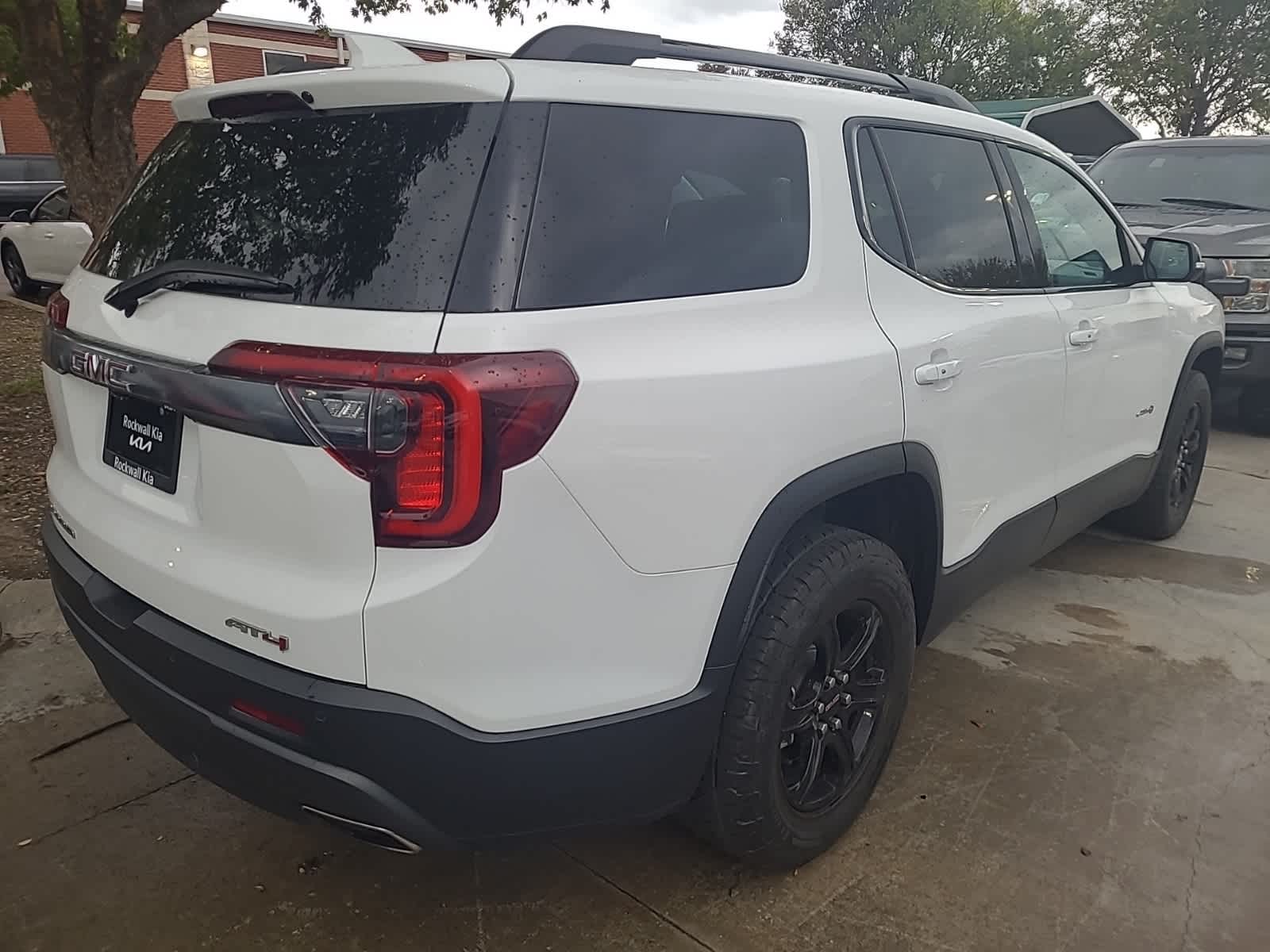 2022 GMC Acadia AT4 4