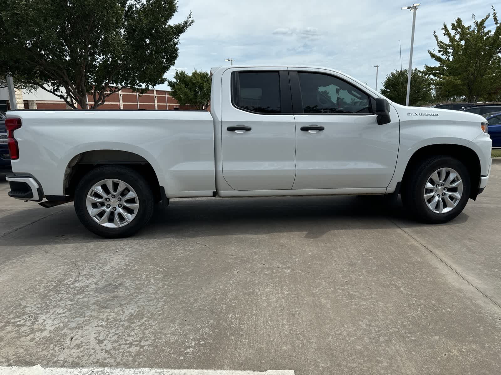 2022 Chevrolet Silverado 1500 LTD Custom 2WD Double Cab 147 4