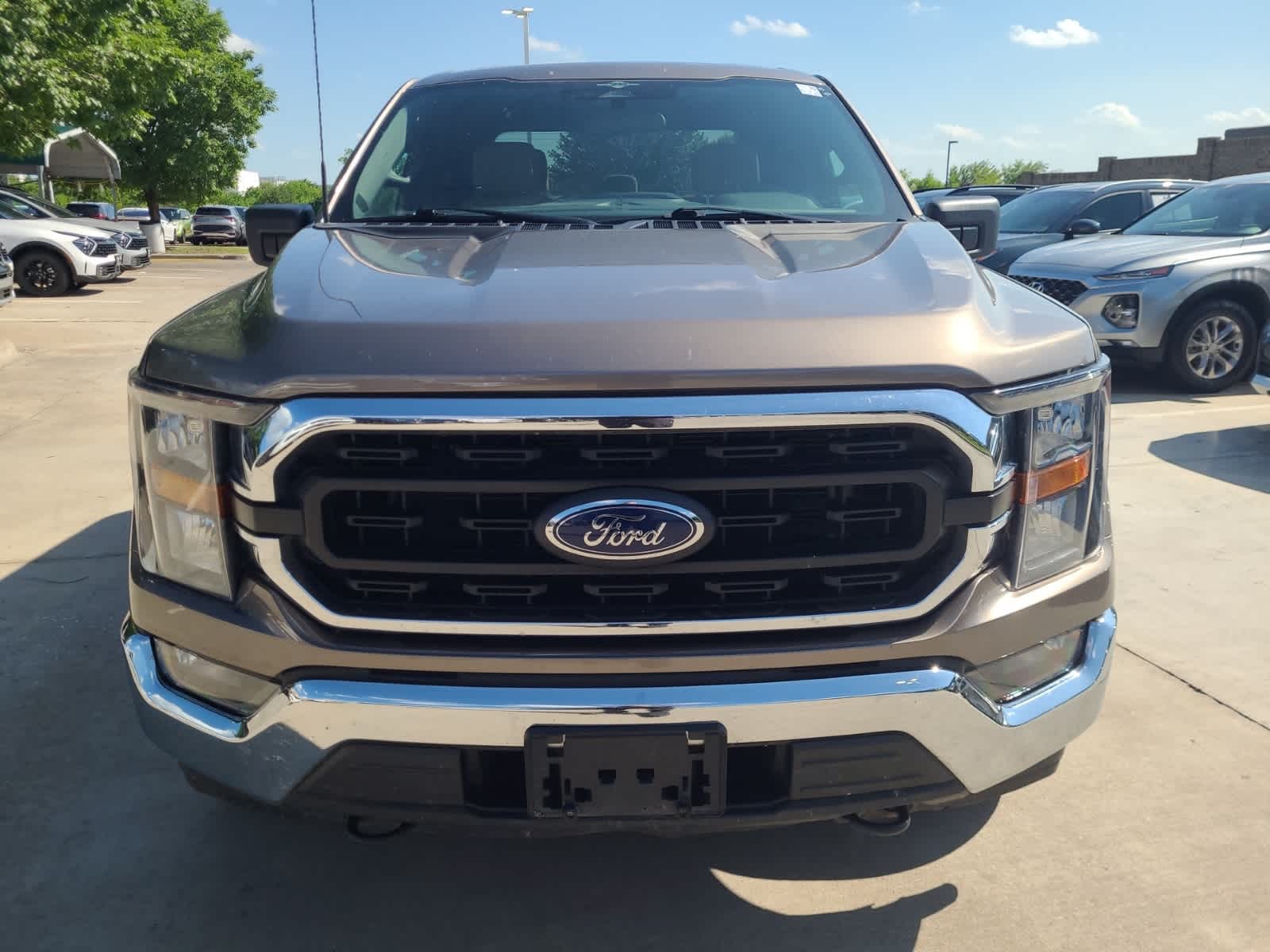 2023 Ford F-150 XLT 4WD SuperCrew 5.5 Box 2