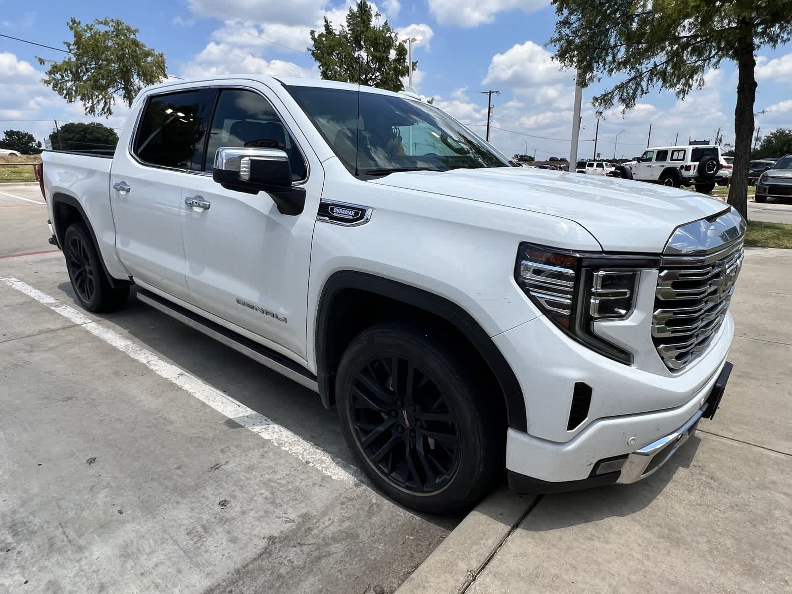 2023 GMC Sierra 1500 Denali 4WD Crew Cab 147 3