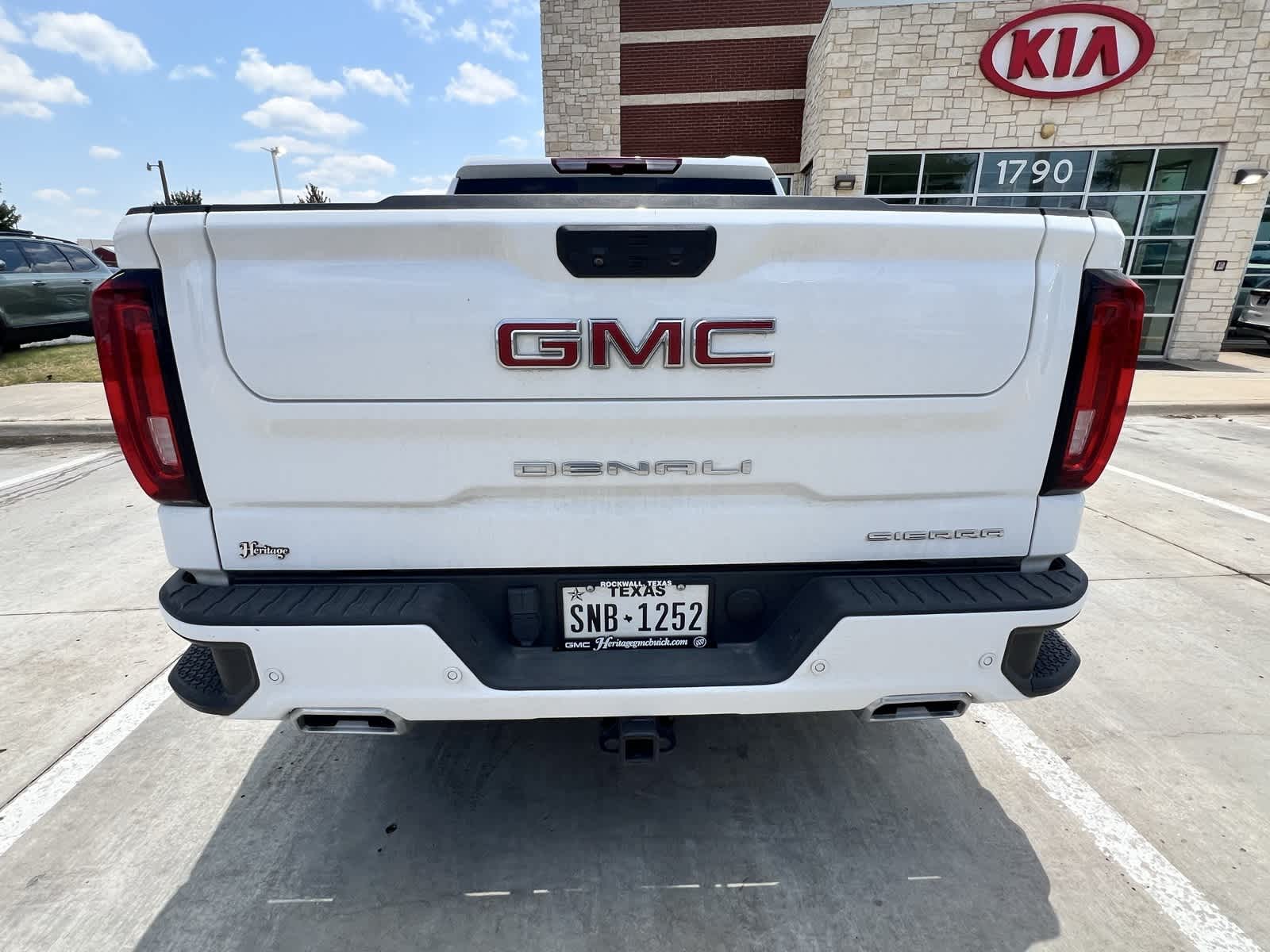 2023 GMC Sierra 1500 Denali 4WD Crew Cab 147 6