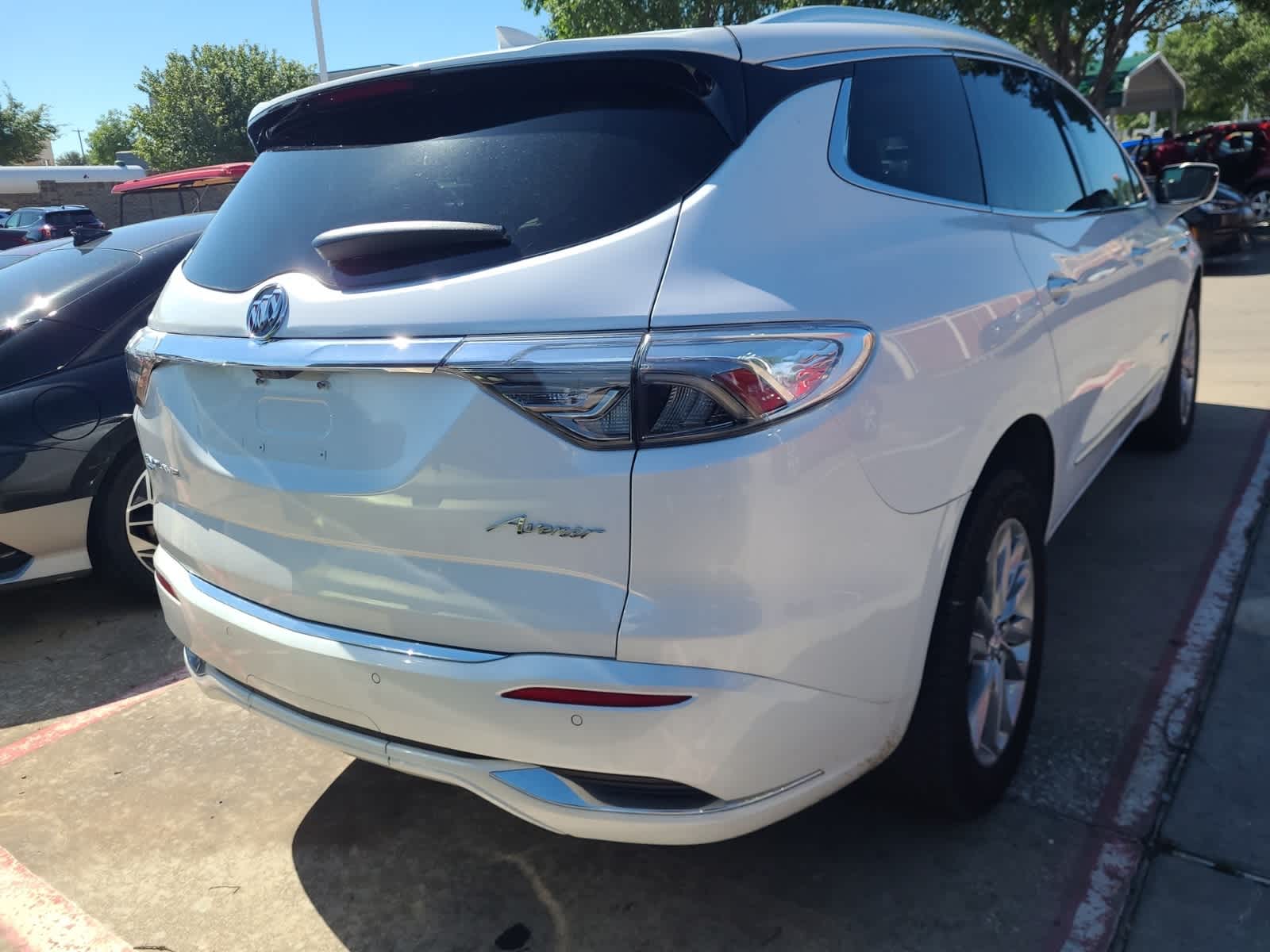 2023 Buick Enclave Avenir 4