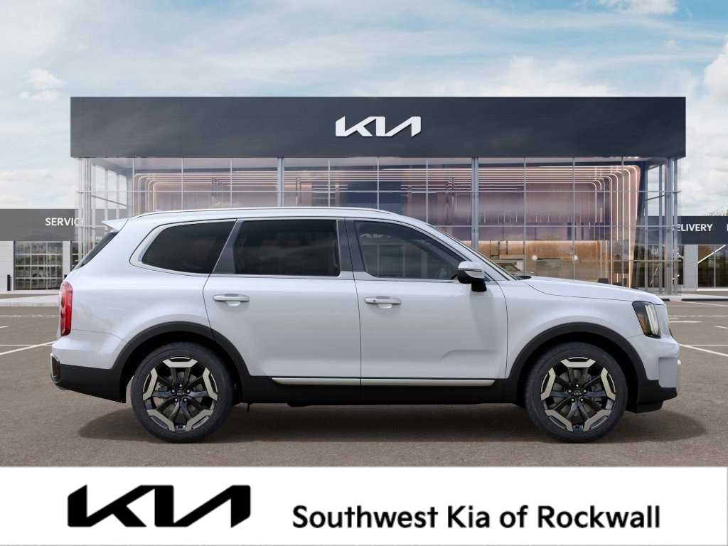 2024 Kia Telluride S 7