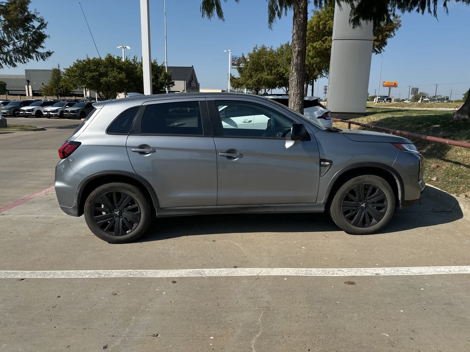 2024 Mitsubishi Outlander Sport LE 4