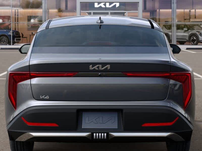 2025 Kia K4 LX 13