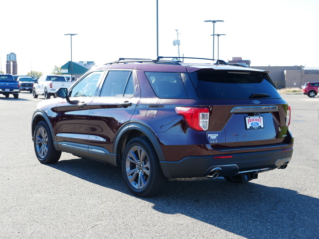 2022 Ford Explorer XLT 3