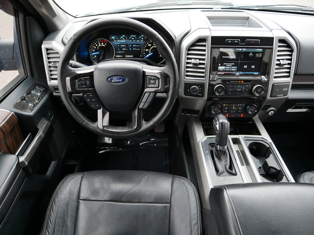 2015 Ford F-150 Lariat 18