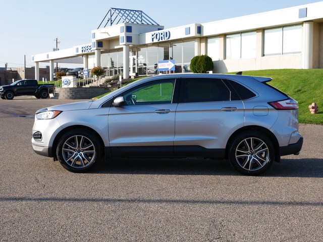 2021 Ford Edge Titanium 2