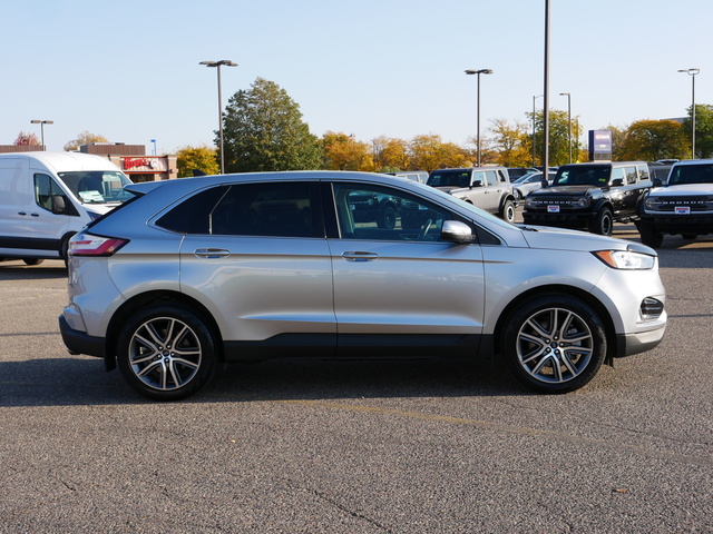 2021 Ford Edge Titanium 6