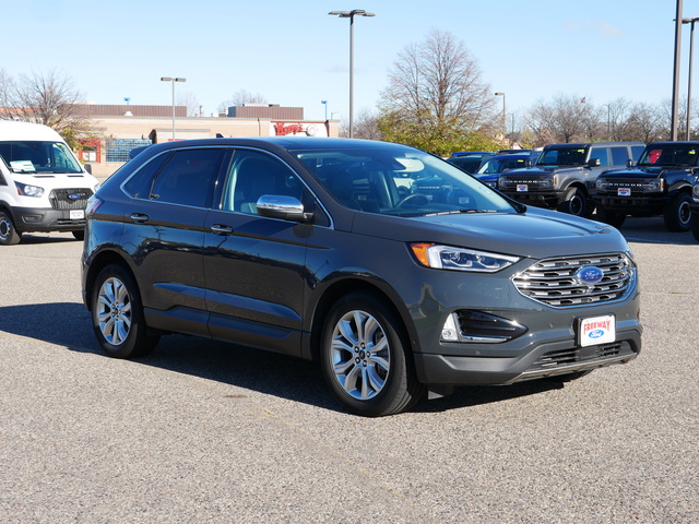 2021 Ford Edge Titanium 7