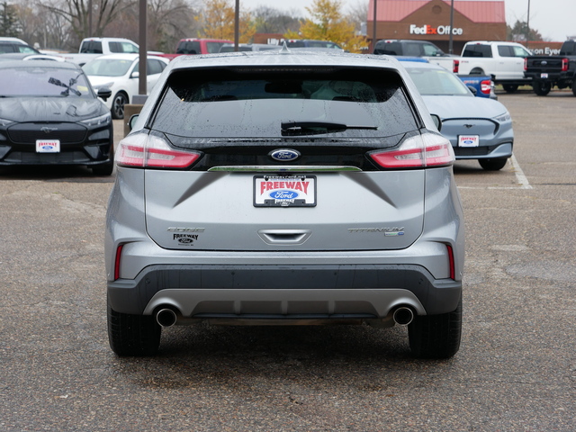 2020 Ford Edge Titanium 4