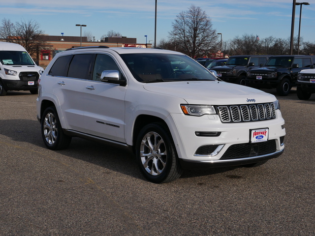 2019 Jeep Grand Cherokee Summit 7