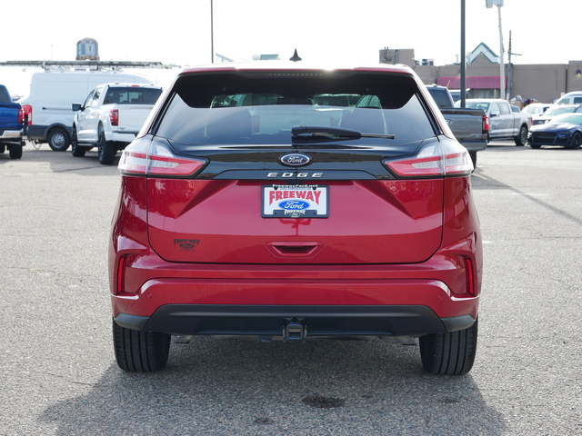 2022 Ford Edge ST Line 4