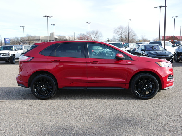 2022 Ford Edge ST Line 6