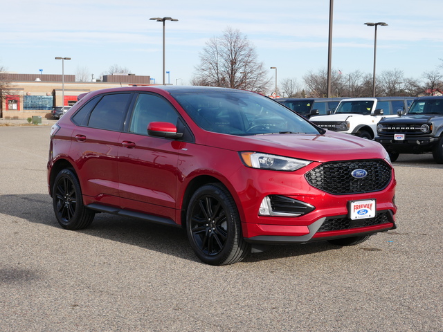 2022 Ford Edge ST Line 7