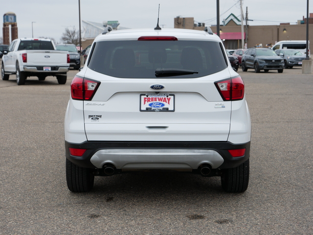 2019 Ford Escape SEL 4