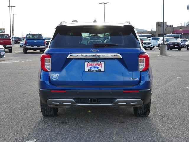 2021 Ford Explorer XLT 4