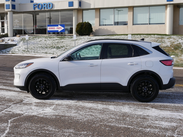 2021 Ford Escape SE 2