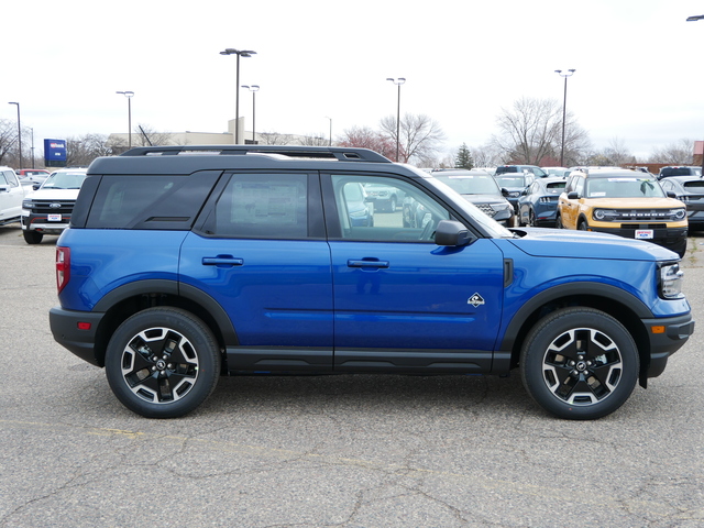 2024 Ford Bronco Sport Outer Banks  6