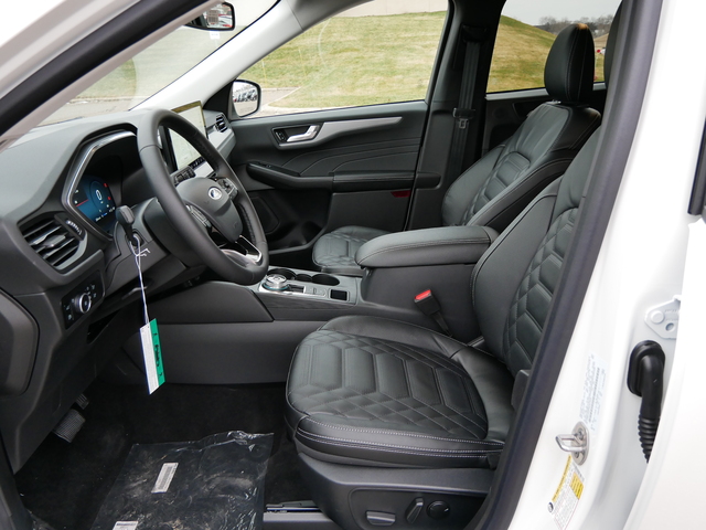 2024 Ford Escape Platinum AWD Hybrid 13