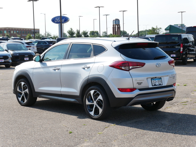 2016 Hyundai Tucson Sport 3