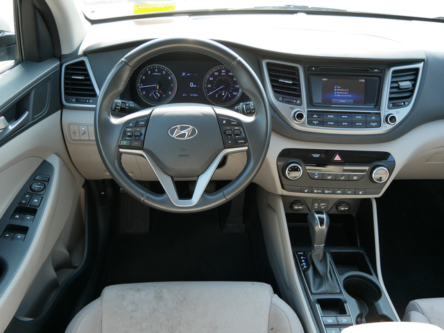 2016 Hyundai Tucson Sport 18