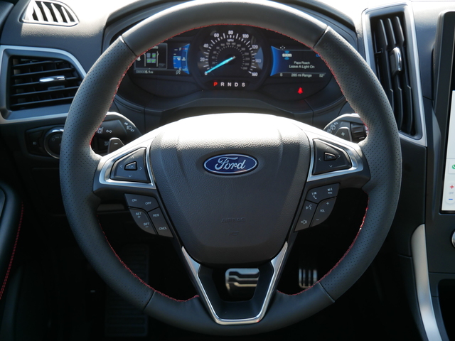 2024 Ford Edge ST Line  20