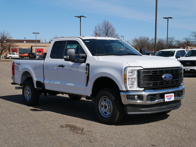 2024 Ford Super Duty F-250 SRW XL  7