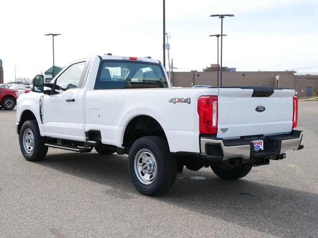 2024 Ford Super Duty F-350 SRW XL  3