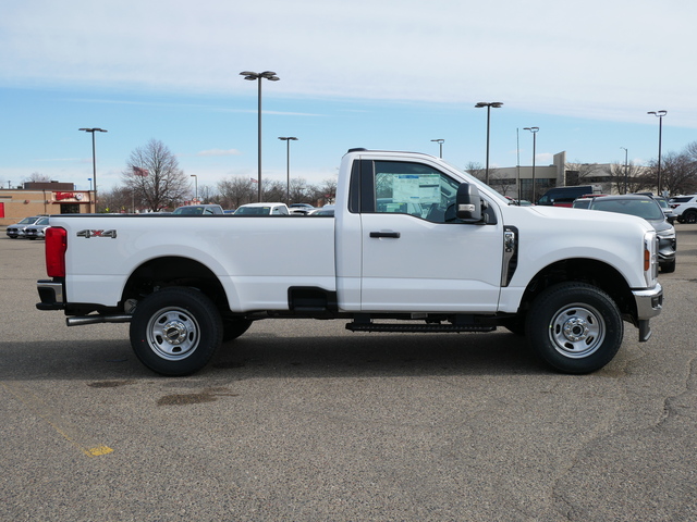 2024 Ford Super Duty F-350 SRW XL  6