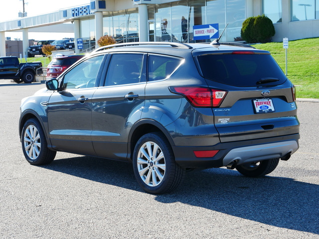 2019 Ford Escape SEL 3