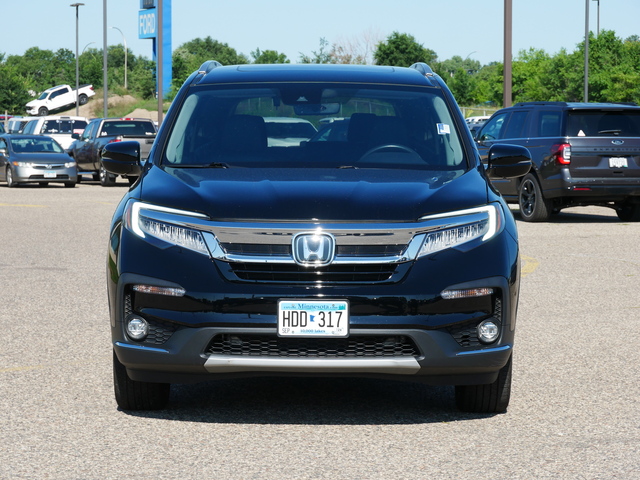 2022 Honda Pilot Touring 7-Passenger 6