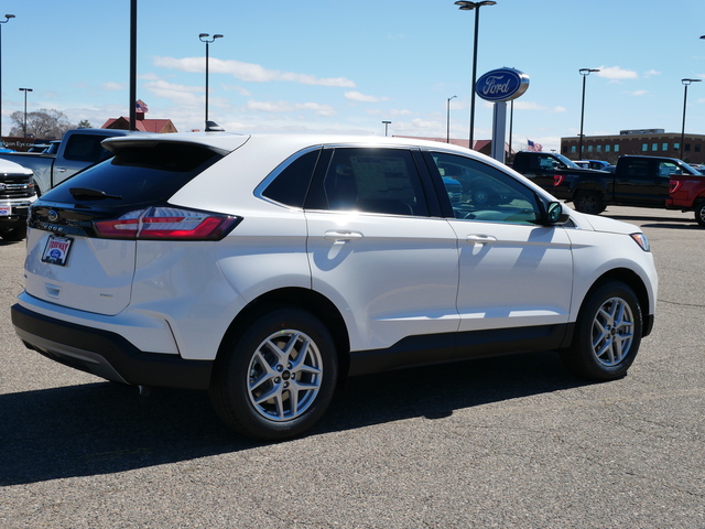 2024 Ford Edge SEL  5