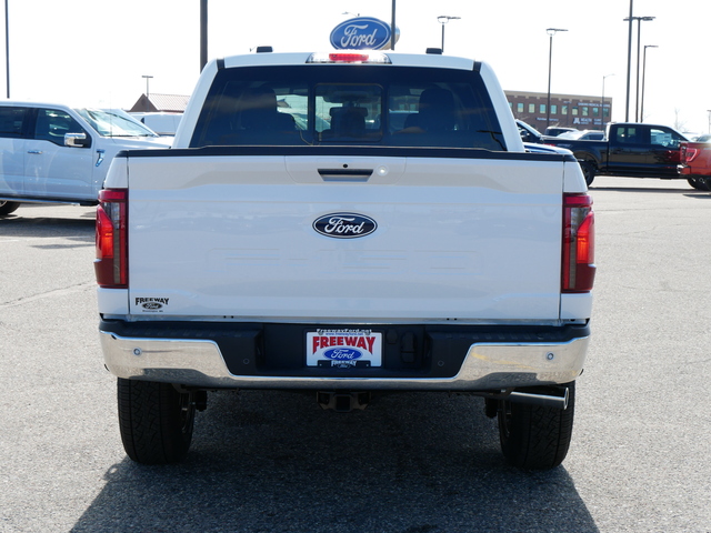 2024 Ford F-150 XLT  4