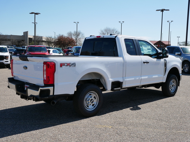 2024 Ford Super Duty F-250 SRW XL  5