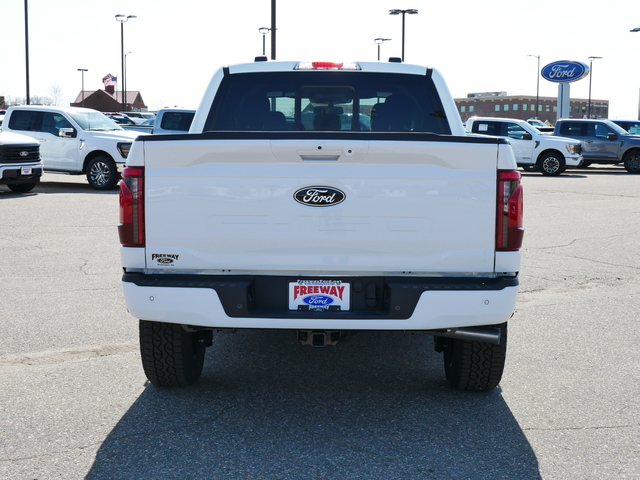 2024 Ford F-150 XLT  4