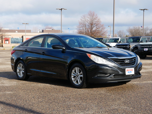 2011 Hyundai Sonata GLS 7