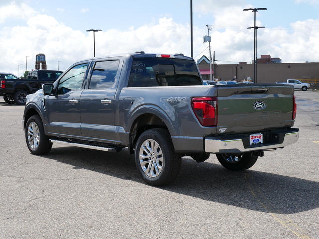 2024 Ford F-150 XLT w/ Pano Moonroof 3