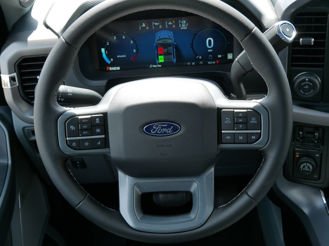 2024 Ford F-150 XLT w/ Pano Moonroof 20