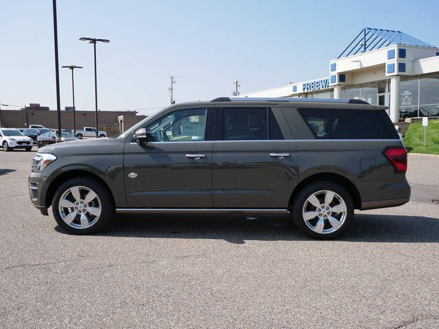 2024 Ford Expedition Max King Ranch w/ Moonroof 2