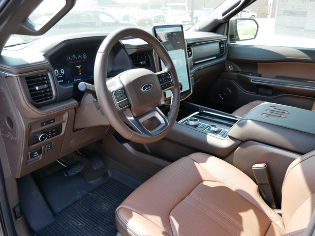 2024 Ford Expedition Max King Ranch w/ Moonroof 12