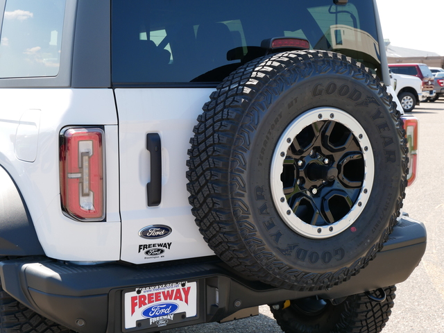 2024 Ford Bronco Badlands  10