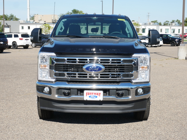 2024 Ford Super Duty F-350 DRW XL DRW 8