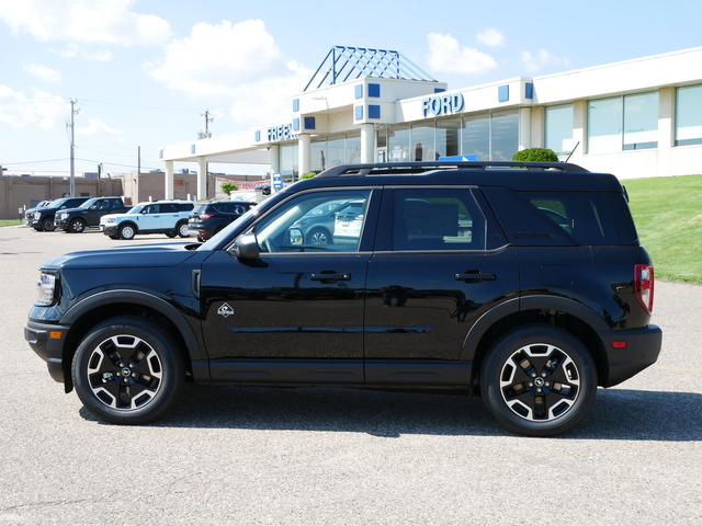 2024 Ford Bronco Sport Outer Banks  2