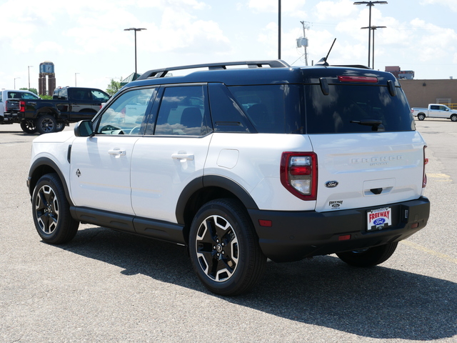 2024 Ford Bronco Sport Outer Banks  3