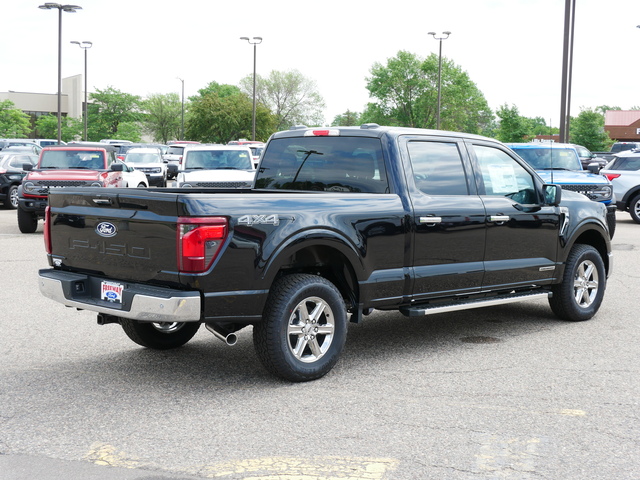 2024 Ford F-150 XLT w/ Nav 5