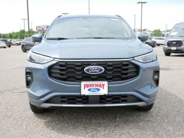 2024 Ford Escape ST-Line Select Hybrid 8